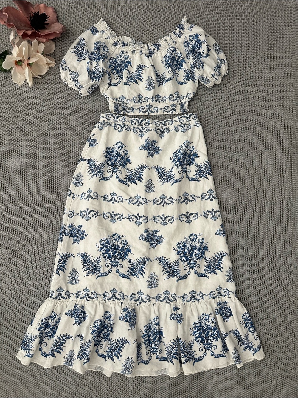 Sachin & Babi Austin Arden Linen Blend Skirt Set in Indigo Ivory Garland Medium